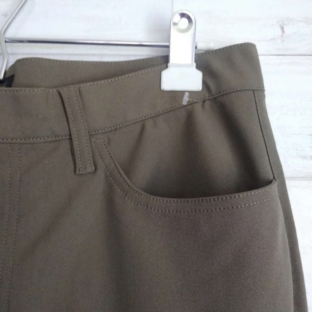 Banana republic Slim fit  5- Pockets Pant